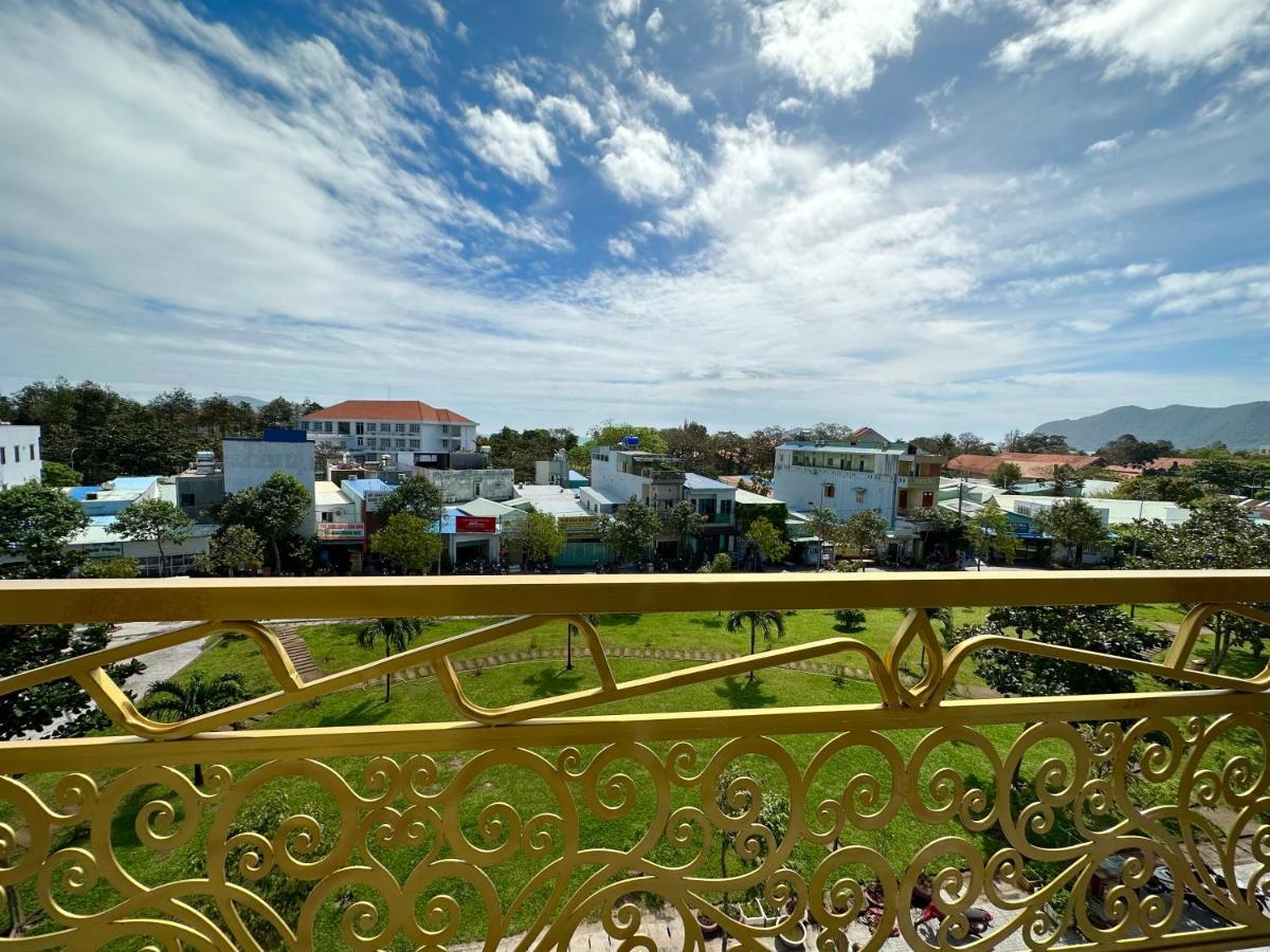 Ngoc Anh Hotel Chi Khu Co Ong Bagian luar foto