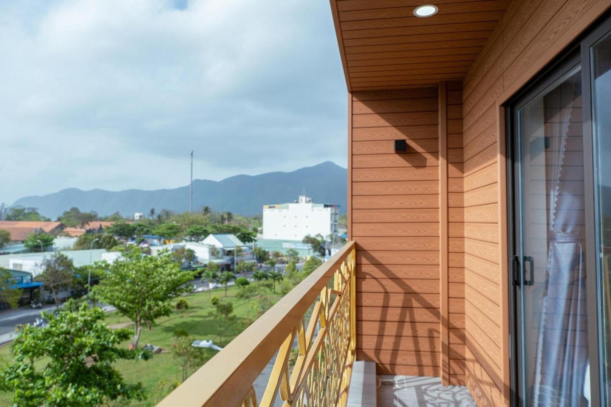 Ngoc Anh Hotel Chi Khu Co Ong Bagian luar foto